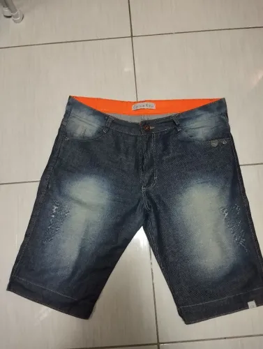 Bermuda jeans Calvin Klein tamanho 42