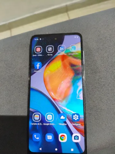 Celular Motorola moto g22 bem conservado funcionando perfeitamente já com com capinha