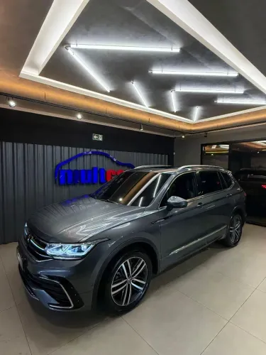 Volkswagen Tiguan Allspac R-line 300 TSI 2.0 2025