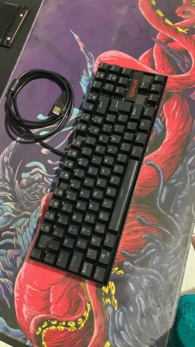 Pad + Teclado mecânico Redragon Kumara