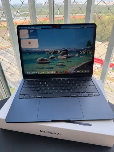 MacBook Air M5 16/512 13 polegadas Midnight ( Apple Care 07/07/27)