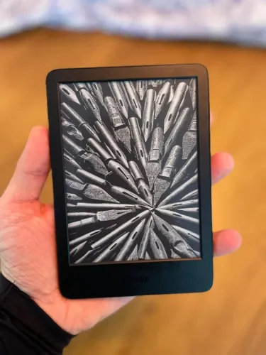 Kindle 11 geração seminovo comprado em 2025