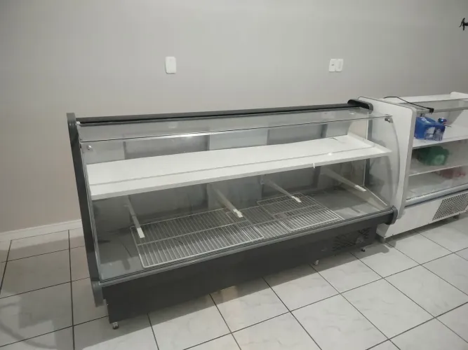 Expositor refrigerado 2 metros gelopar