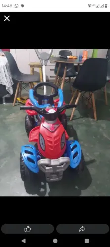 Quadriciclo infantil 