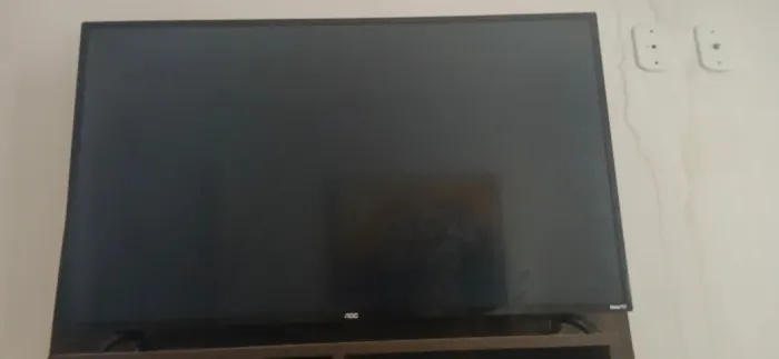 Vendo Tv 43' com defeito