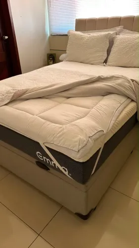 Cama baú casal + colchão Emma premium hybrid 2.0