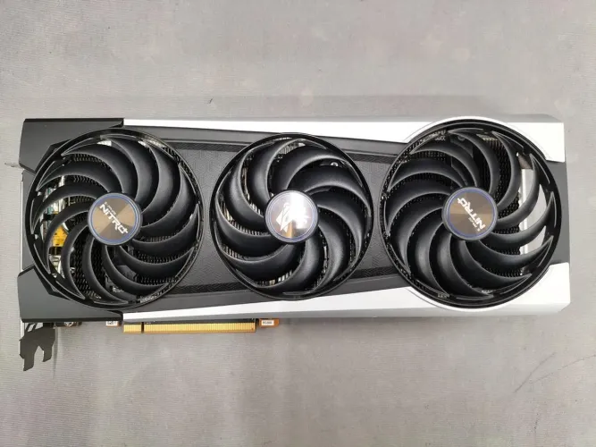 Rx 6700 xt sapphire nitro+ aceito trocas