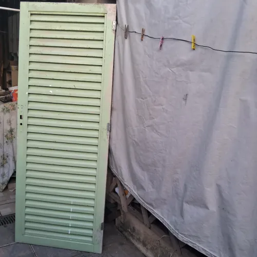 Porta de ferro