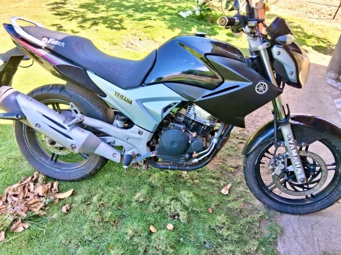 VENDO FAZER 250 MODELO 2015