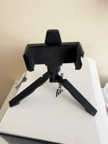SUPORTE PARA CELULAR - IDEAL PARA LIVES E VÍDEOS