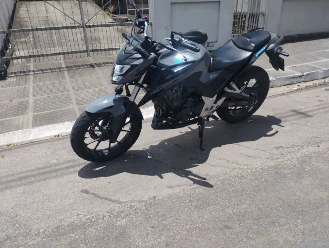 Cb 300f 2024