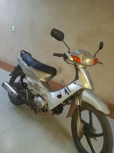Vendo Shineray 50cc completa 