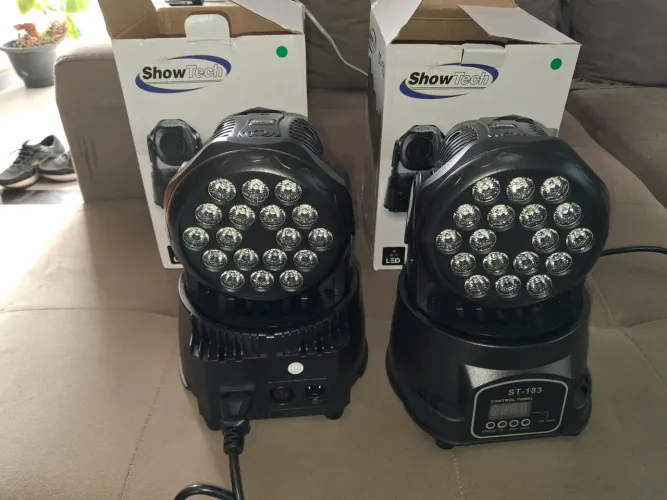 2 moving Head Led Wash Showtech novos