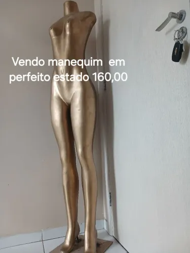  Vendo Manequim femenino