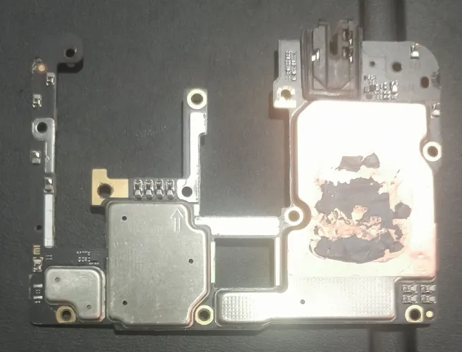 Placa Xiaomi POCO M3 / Redmi 9T para retirada de peças ou reparo"