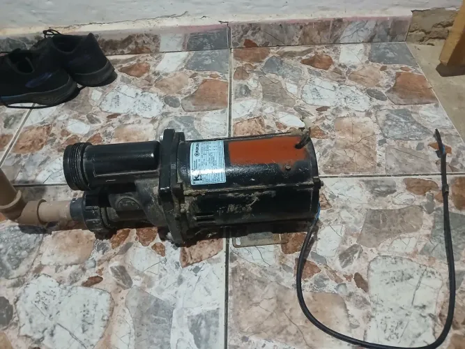 Motor 1/2