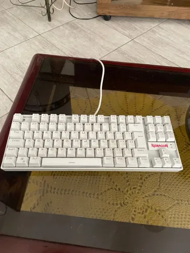 Teclado Redragon Kumara Branco Switch blue