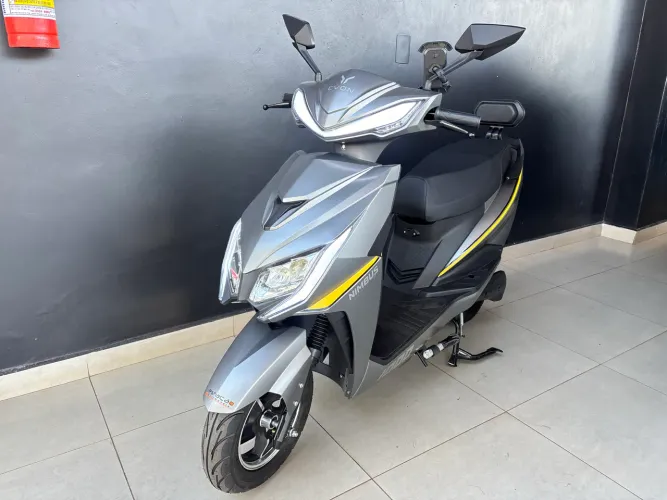 Moto 100% Elétrica 