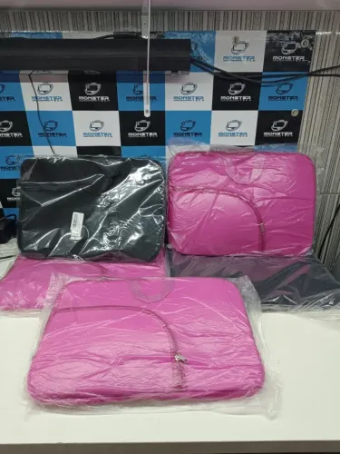 Capa Case para Notebooks com bolso lateral e alça