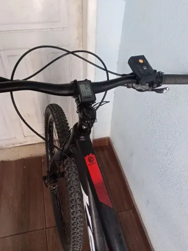 Bike aro 29 equipada no preçinho!!