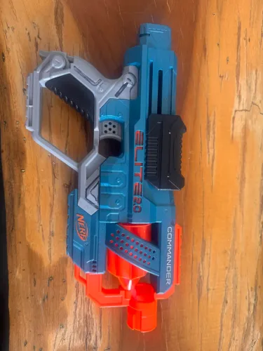 NERF ELITE 2.0 COMMANDER 