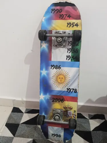 Vendo ou troco skate profissional