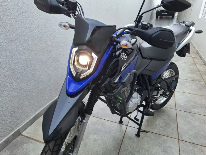 Yamaha XTZ Crosser com apenas 1.600km