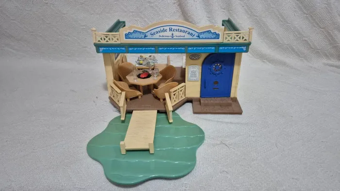 Sylvanian families sea side restaurante 