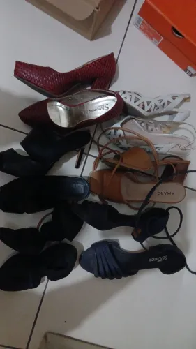 Lote de sapatos 35/36