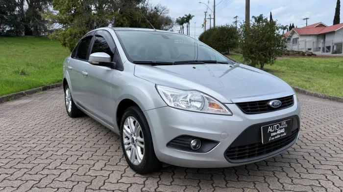 Ford Focus Sedan 2.0 16v/2.0 16V Flex 4P 2012