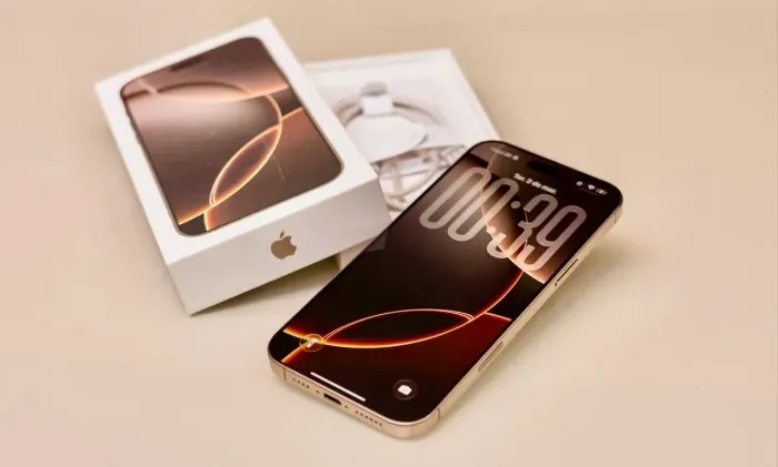? IPHONE 16 PRO MAX 256GB TITÂNIO DESERT - PRATICAMENTE NOVO! ?