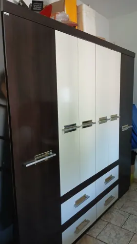 Guarda-roupa Bartira