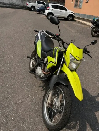 Vendo Bros 150 verde ano 2013