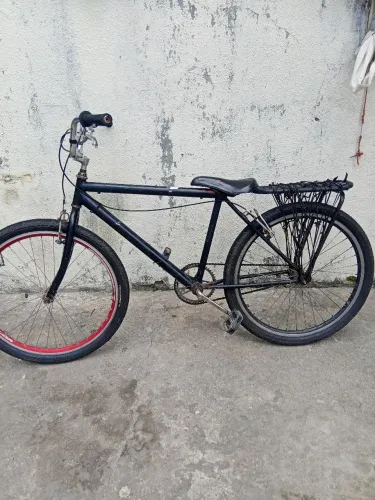 Bicicleta montadinha