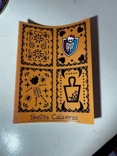 Diário Boneca Skelita Calaveras Art Class W1 - Monster High