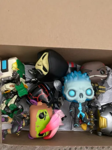 Funko pop Overwatch e Fortnite