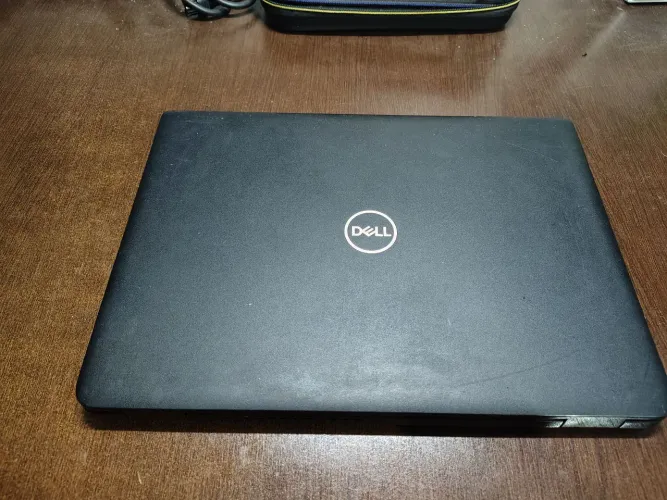 Ultrabook Dell latitude 3410 com i7 e nvme.