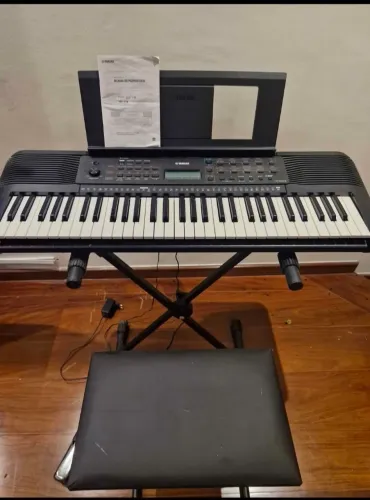 Teclado PSR- E273