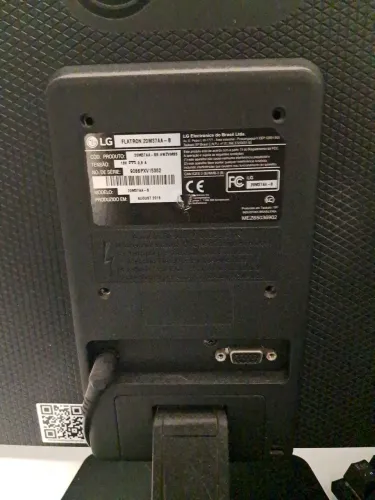Monitor LG 20" Flatron 20M37AA-B