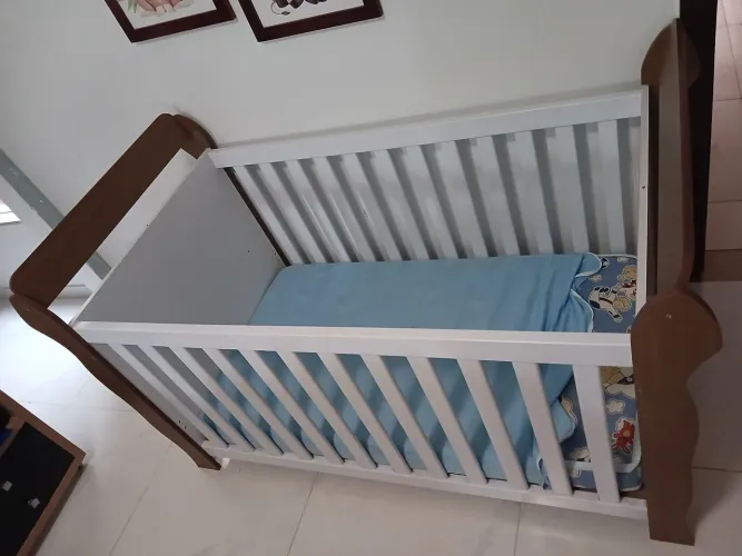 Berço infantil com colchão 350,00 pix