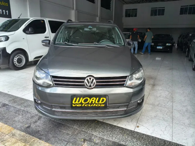 Volkswagen Spacefox Highline I Mot. 1.6 T.flex 16V 2014