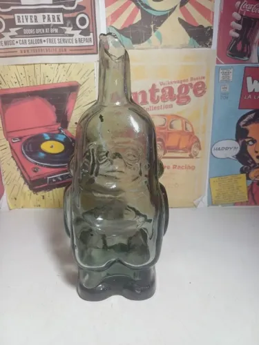 Antiga garrafa colecionavel 20cm quebrada