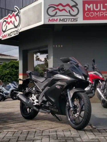 Yamaha YZF R-15 155 ABS 2026
