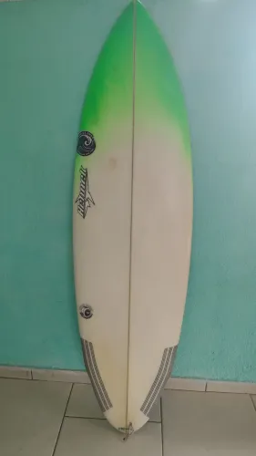 Prancha de Surf Hennek High Performance 5'8 - 31L (Triquilha)