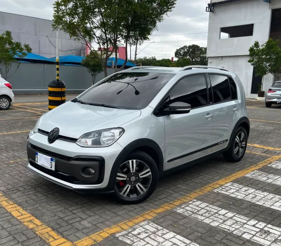 Volkswagen Up! Cross 1.0 TSI Total Flex 12V 5P 2018