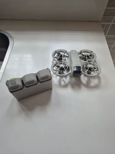 Dji neo