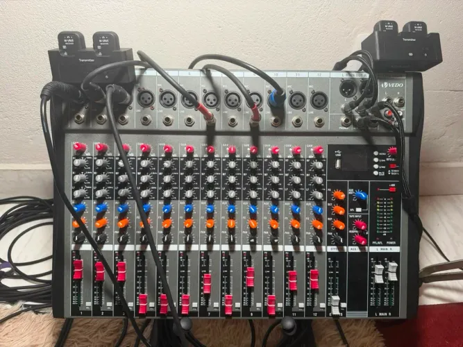 Mesa de Som muito nova!