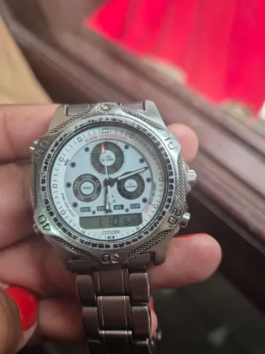 Relógio citizen C410 combo iluminator 