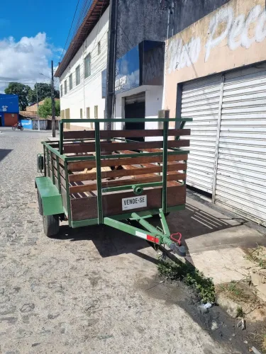 Carrocinha muito nova 