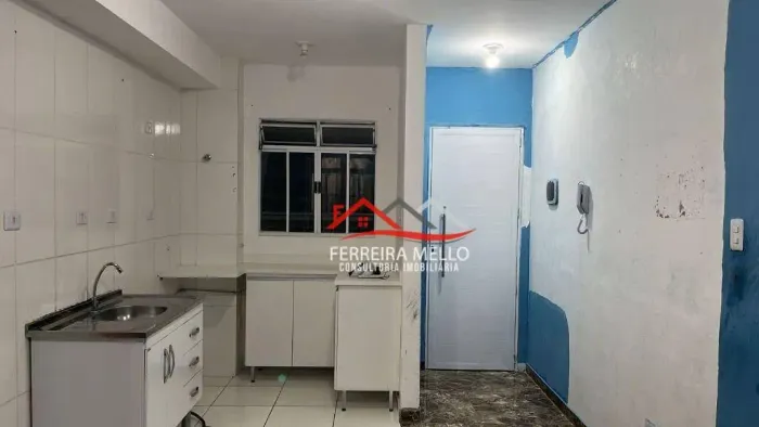 Apartamento com 3 dormitórios para alugar, 53 m² por R$ 2.200,00/mês - Vila Palmares - Fra